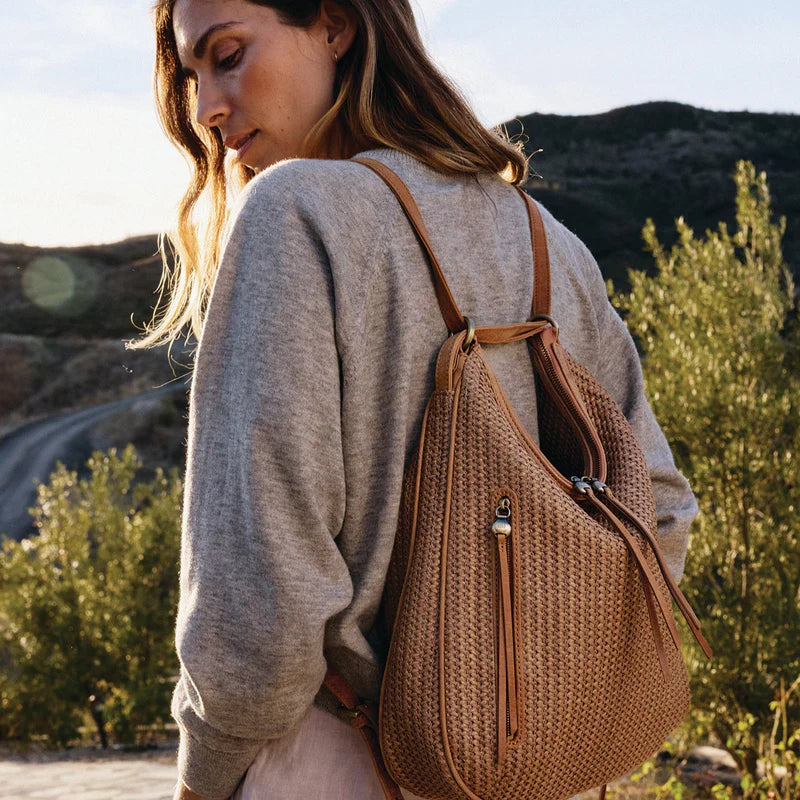 Merrin Convertible Backpack | Raffia with Leather Trim – Nini's