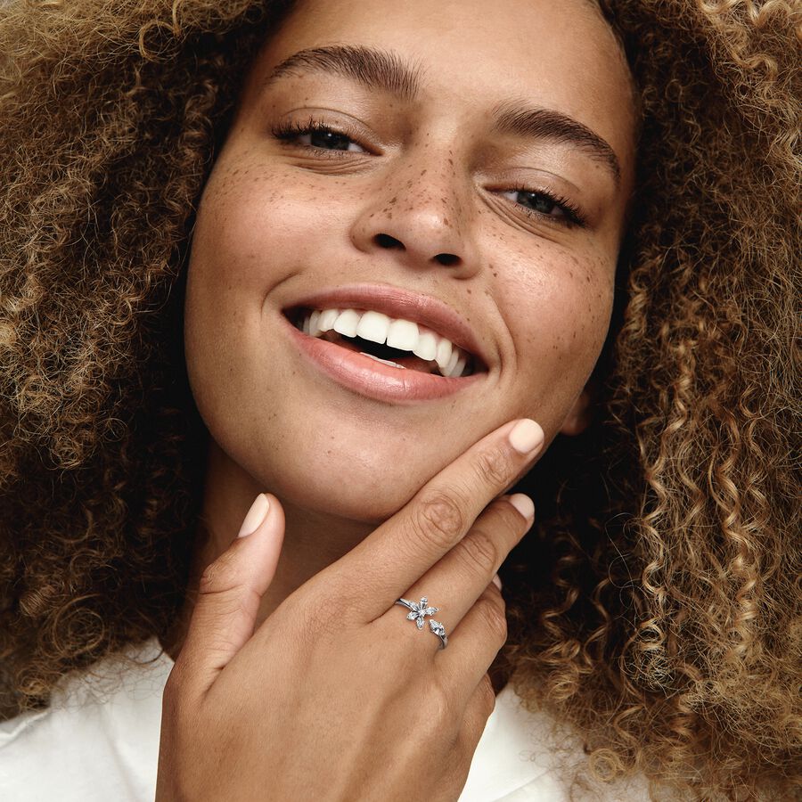 Sparkling Herbarium Cluster Open Ring – Nini's Treasures